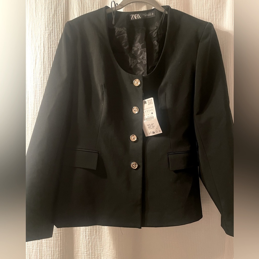 ZARA round neck blazer.